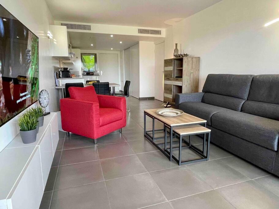 Superbe Appartement, Piscine, Vue Mer Et Montagnes Antibes Eksteriør bilde