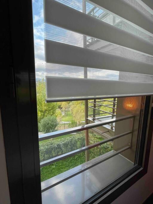 Superbe Appartement, Piscine, Vue Mer Et Montagnes Antibes Eksteriør bilde