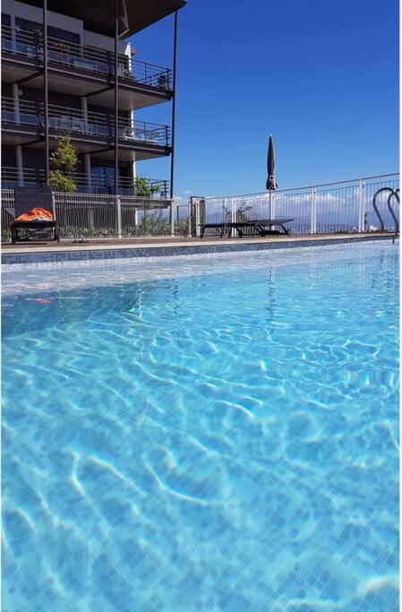 Superbe Appartement, Piscine, Vue Mer Et Montagnes Antibes Eksteriør bilde
